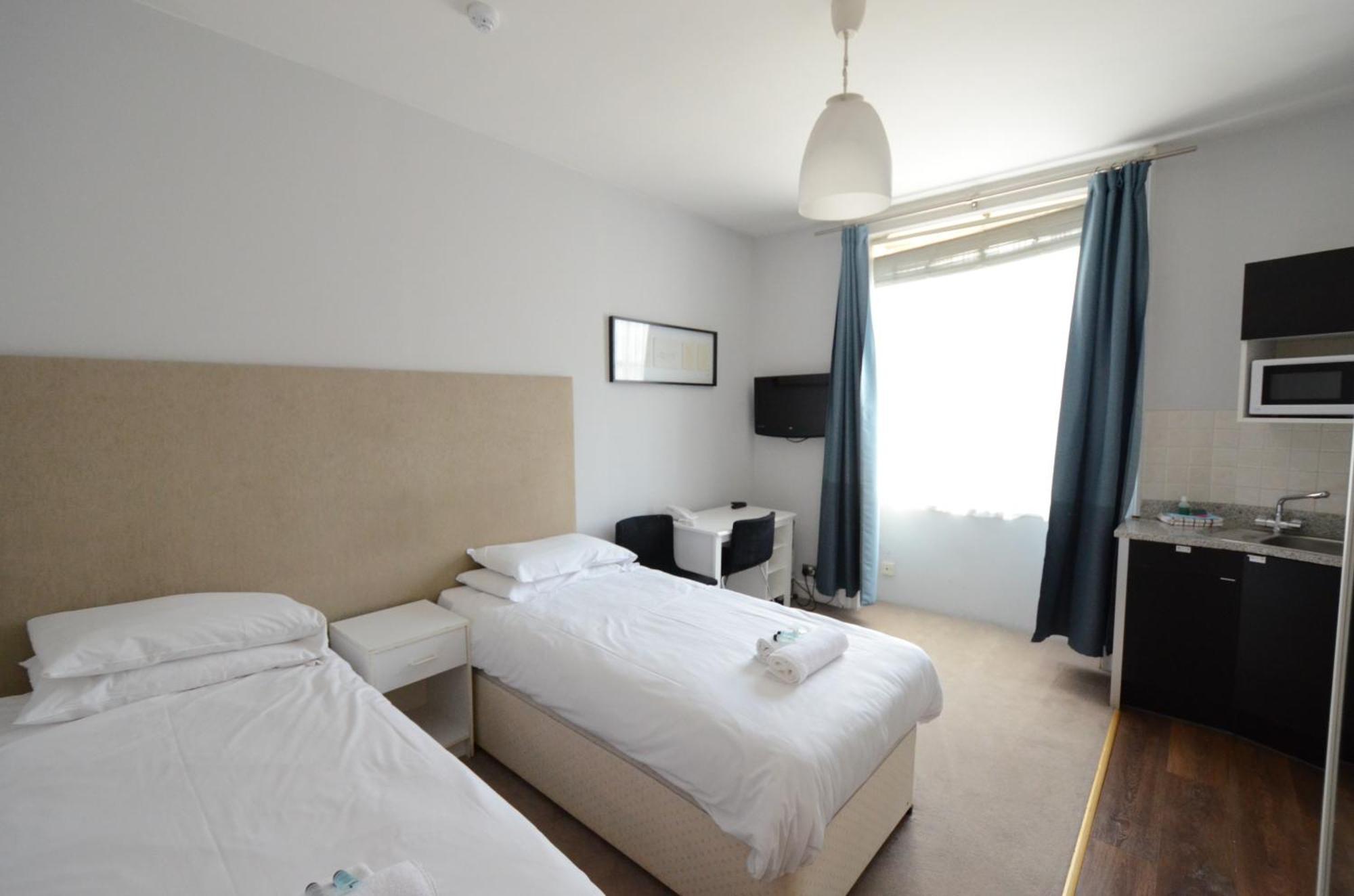 Amber Residence Hotel-Suites Londra Esterno foto