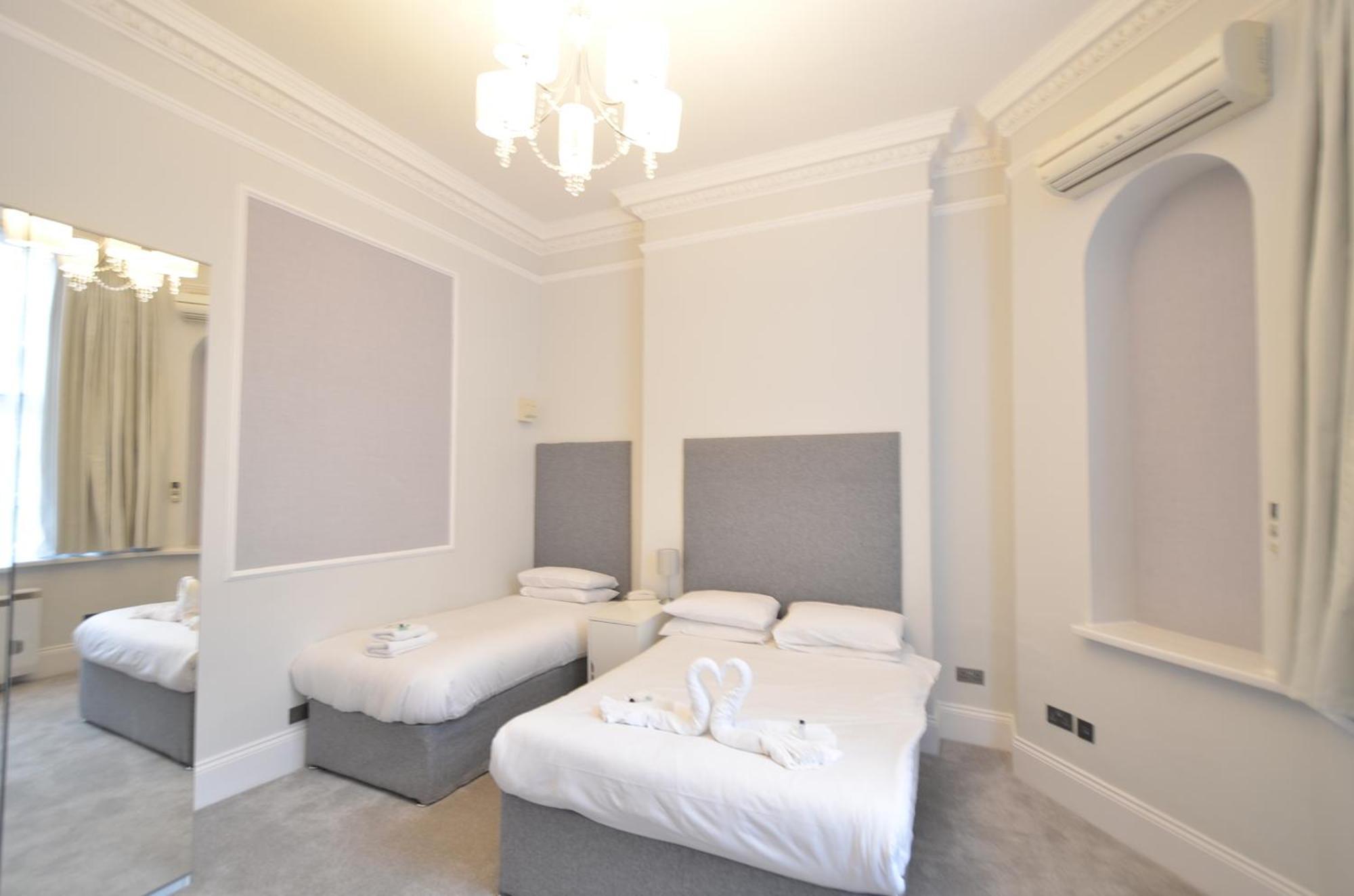 Amber Residence Hotel-Suites Londra Esterno foto